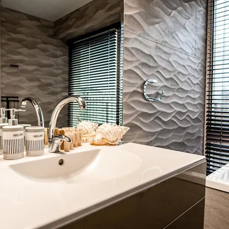 Prezydencki Z Widokiem Na Morze *