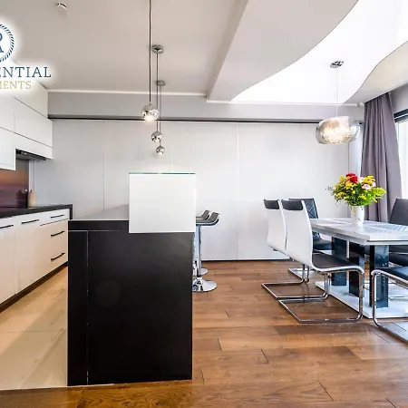 Prezydencki Z Widokiem Na Morze *