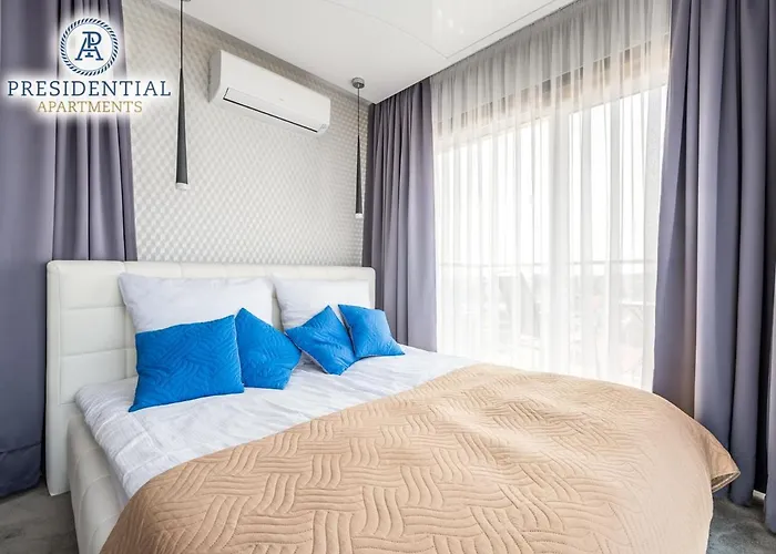 Prezydencki Z Widokiem Na Morze