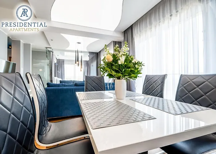 Prezydencki Z Widokiem Na Morze