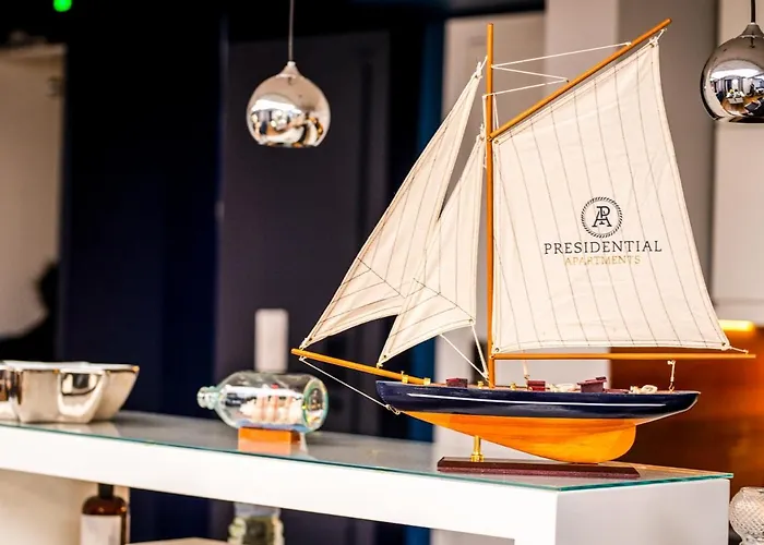 Prezydencki Z Widokiem Na Morze *